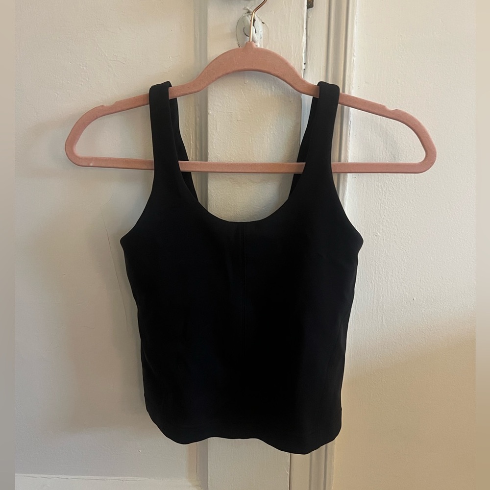 Lululemon Glow Up tank size 2